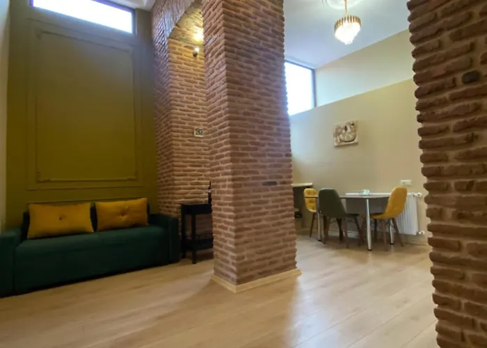 Luxury 2 Bedroom Suite Historical Tbilisi Center