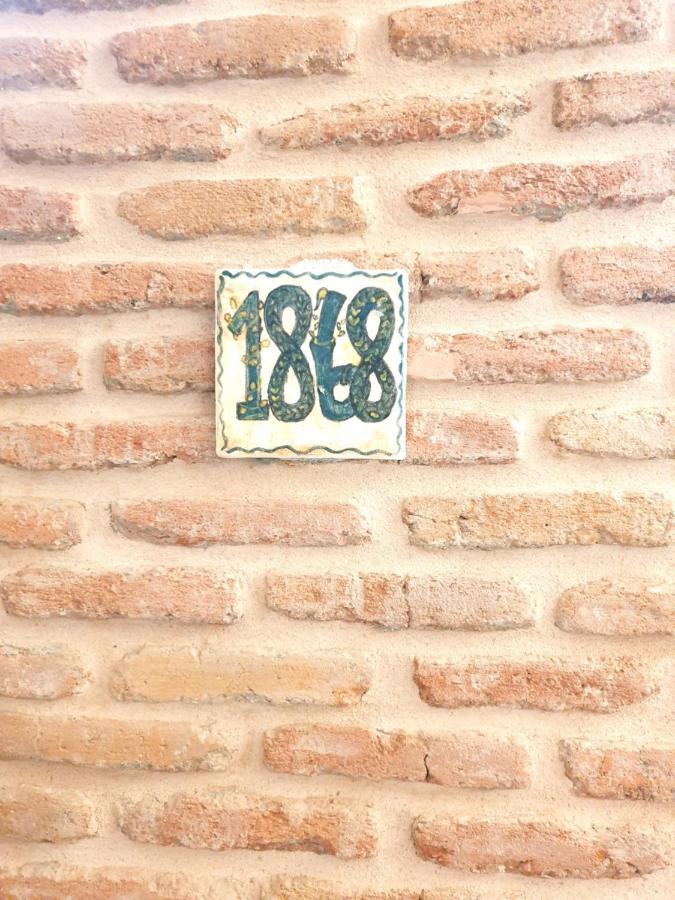 Luxury 2 Bedroom Historical Center